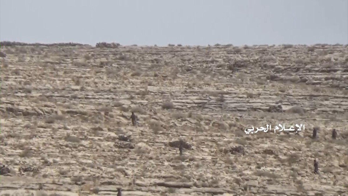 Houthi forces continue offensive in Yam Range, Nihm.   