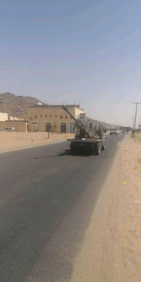 Hadi/Islah forces stationing at Beihan town have completely evacuated towards Shabwa provincial capital Ataq. This district center is about to fall very soon