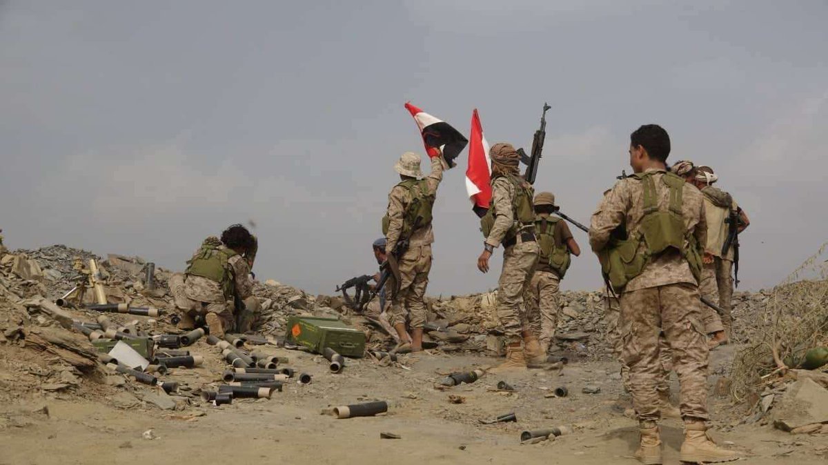 مقتل أكثر من ١٨ مسلحاً حوثياً بنيران أبطال الجيش وطيران التحالف بجبهة الكسارة