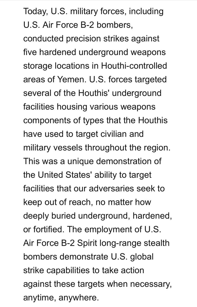 ABD B-2 bombardıman uçakları Yemen'deki Husi hedeflerini vurdu. @SecDef Lloyd Austin, ABD'nin düşmanlarımızın ulaşamayacağı tesisleri hedef alma konusunda ABD'nin yeteneğinin eşsiz bir göstergesi olarak çeşitli silah bileşenlerini barındıran yeraltı tesislerini vurduğunu söyledi.