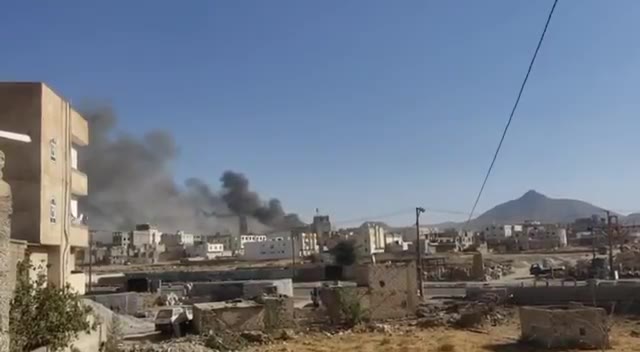 Footage claiming to show Strikes against the Hizyaz Power Station, on the Southern Outskirts of Sana'a in Western Yemen