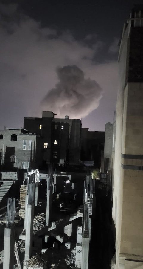 Three US airstrikes targeted the Republican Palace in Al Nahdain, south of Sana'a