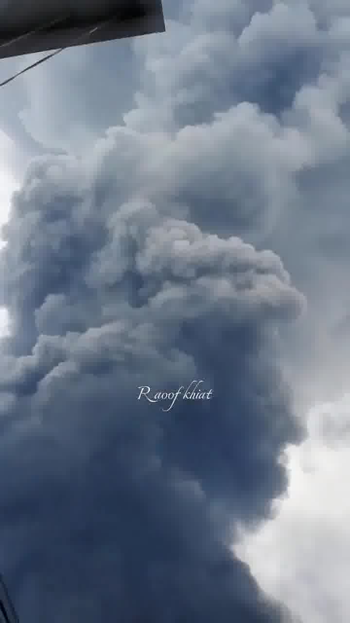 Houthi-held oil company hq in Sana'a has been hit by Israeli airstrikes short while ago