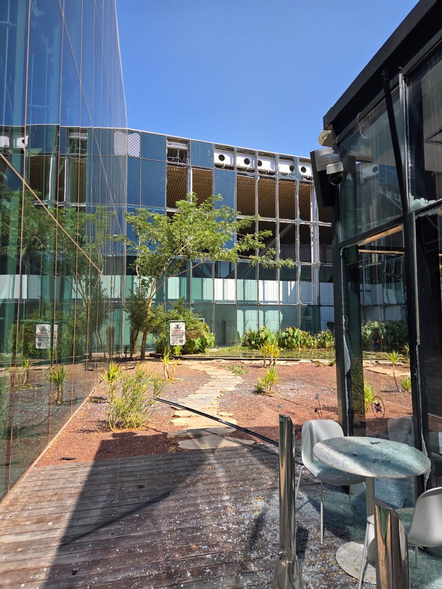 Documentation: Yemeni drone strikes Ramon Airport