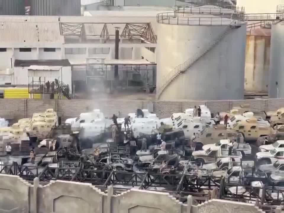 Saudi airstrikes hit Yemen’s Mukalla Port, targeting ships from the UAE carrying armored vehicles and weapons for UAE-backed Southern Transitional Council (STC) separatists. Tensions between Saudi-backed and UAE-backed forces have escalated sharply after pro-UAE forces seized large parts of eastern Yemen, ignoring Saudi warnings and even a recent warning airstrike.