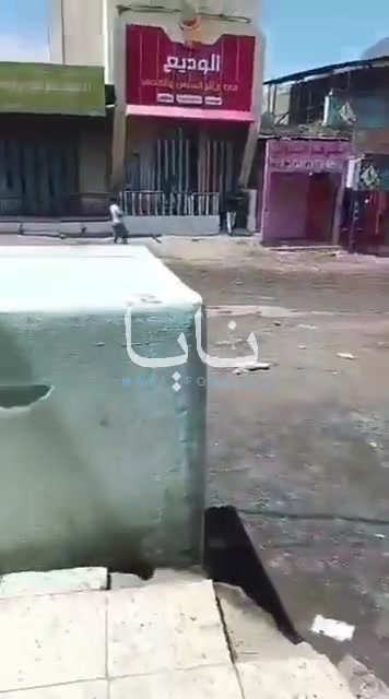 Δυνάμεις Χούτις καταλαμβάνουν κεντρική αγορά και συνεχίζουν την προώθηση προς την Τάρμπα, στην Αδέν.