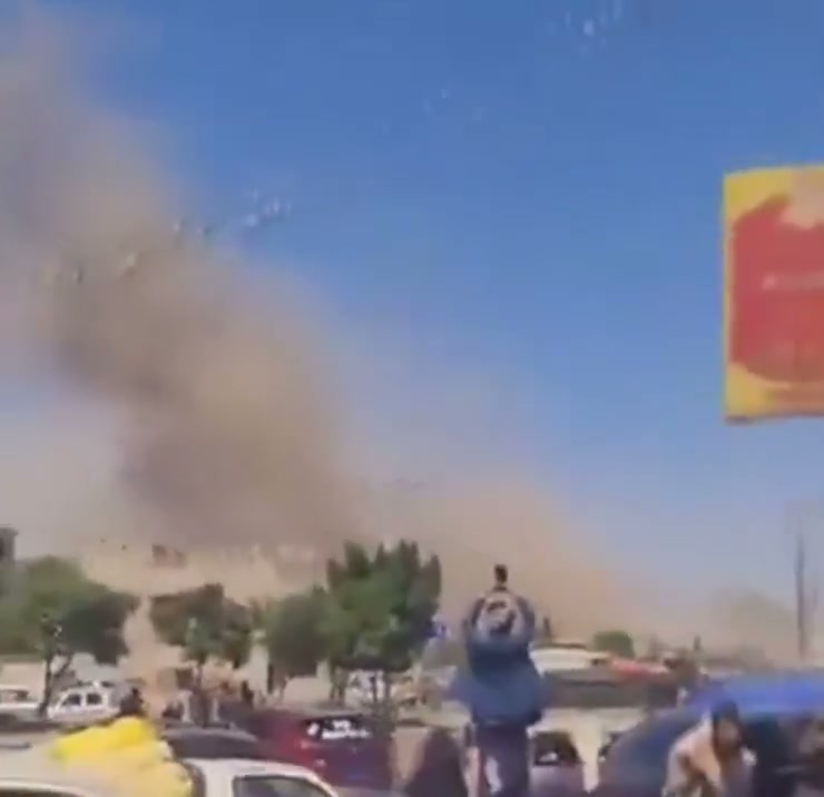 Airstrikes hit Houthi-controlled military base in Yarim area, Ibb Governorate, central Yemen