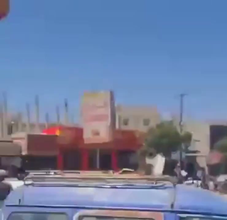 Airstrikes hit Houthi-controlled military base in Yarim area, Ibb Governorate, central Yemen
