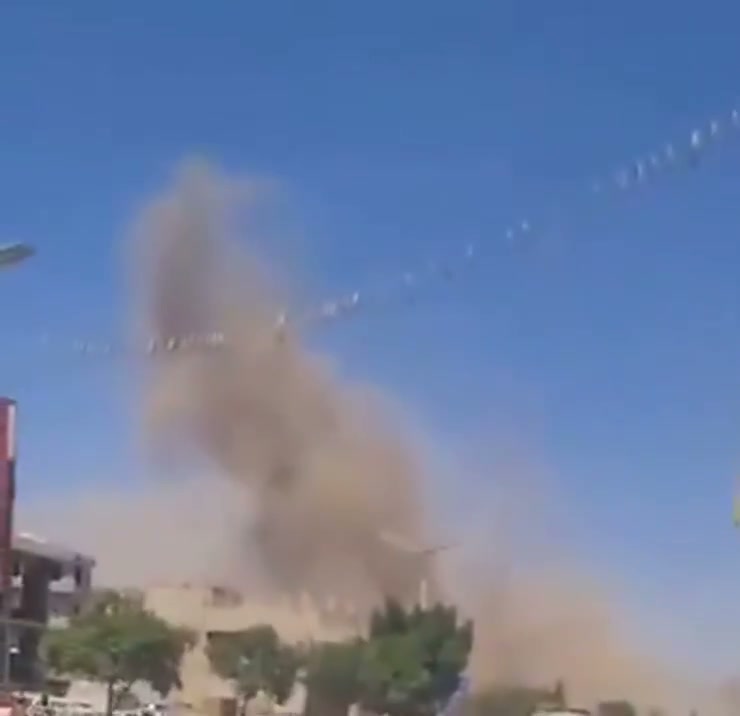 Airstrikes hit Houthi-controlled military base in Yarim area, Ibb Governorate, central Yemen